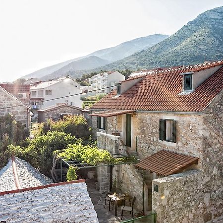Paradise Stone Apartments Bol Dış mekan fotoğraf