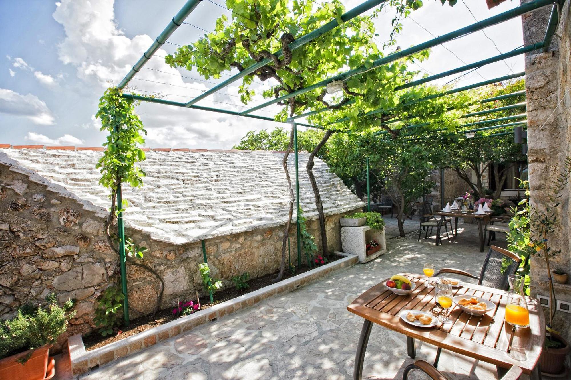 Paradise Stone Apartments Bol Oda fotoğraf